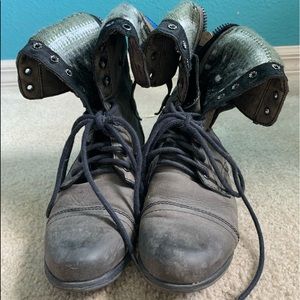 Steve Madden combat boots